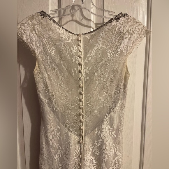 Madison James wedding dress with tags - Picture 3 of 8